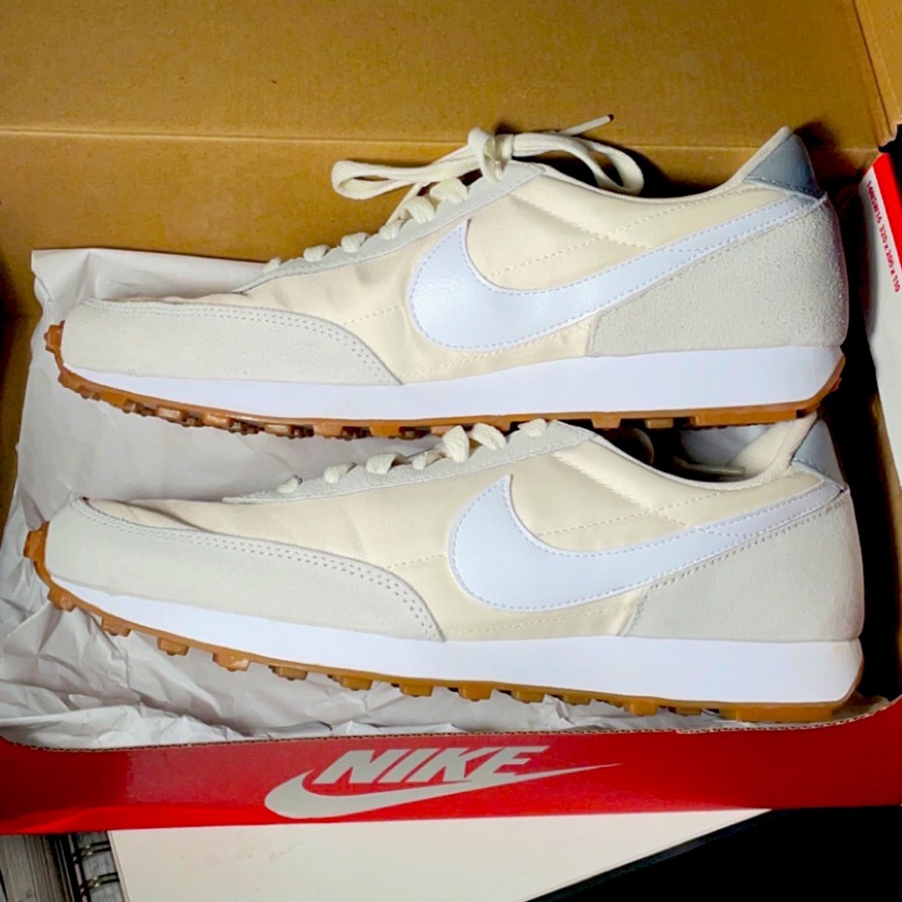 Nike Dbreak Women